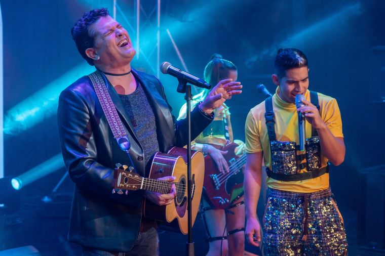 Carlos Vives en El club de los graves