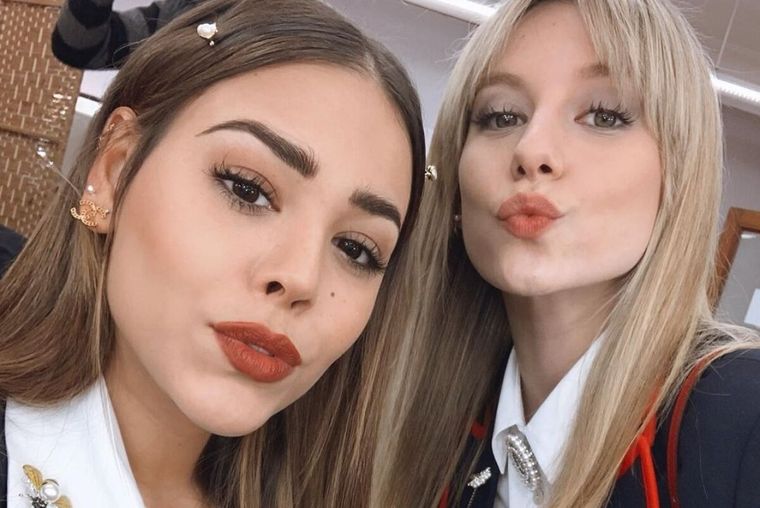 Danna Paola y Ester Expósita se volvieron grandes amigas en el set de Élite.