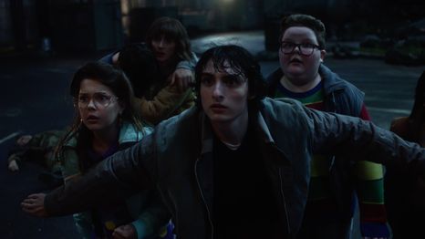 Mike en el primer vistazo de la quinta y última temporada de Stranger Things.