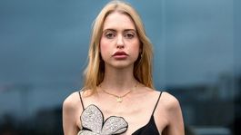 la tragedia familiar que llevo a chloe cherry al cine para adultos