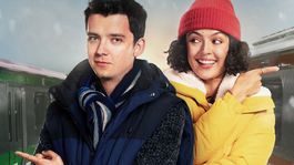 Asa Butterfield protagoniza esta comedia navideña