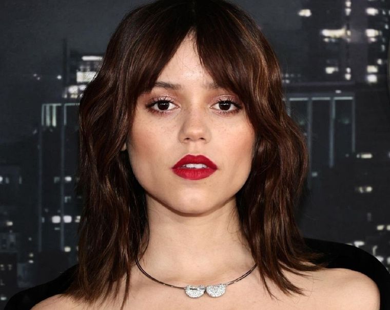 La actriz abandona su perfil más conocido para interpretar a una misteriosa joven en un drama criminal