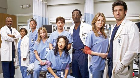 A 17 años de su salida de la serie, los productores confirmaron que una de las figuras de las primeras temporadas volverá al drama médico por tres episodios