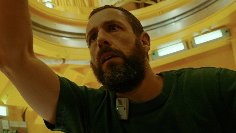Adam Sandler protagoniza El astronauta