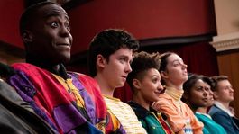 Sex Education es una de las series controvertidas que más gustan de la actualidad.