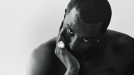 El documental es una serie de cuatro episodios. El documental es una serie de cuatro episodios.