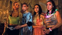 Rachel Sennott, Amandla Stenberg, Maria Bakalova y Chase Sui Wonders protagonizan Bodies Bodies Bodies.