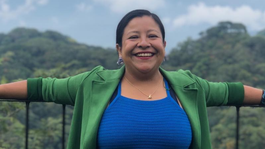 Mónica del Carmen nació el  de mayo de 1982.