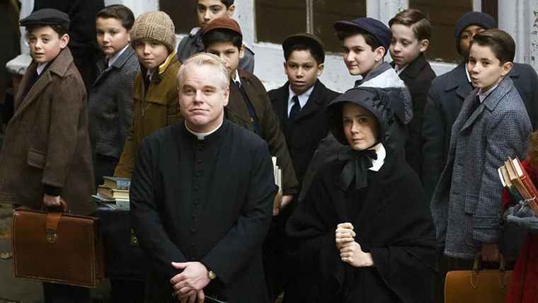 La película estrenó en 2008 y está basada en la obra del propio director Patrick Shanley. La película estrenó en 2008 y está basada en la obra del propio director Patrick Shanley.
