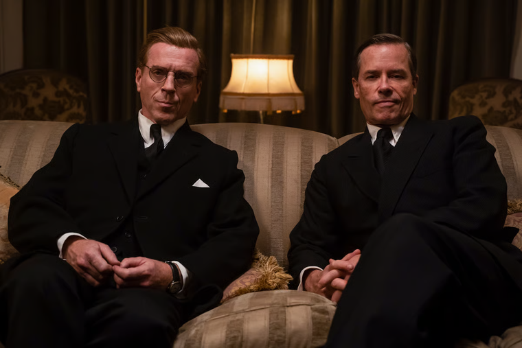 Damian Lewis y Guy Pearce protagonizan esta miniserie británica estrenada en 2022. Damian Lewis y Guy Pearce protagonizan esta miniserie británica estrenada en 2022. 
