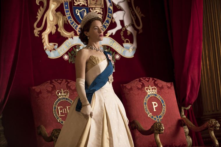 La reina Isabel II (Claire Foy) en la primera temporada del aclamado drama de Netflix.
