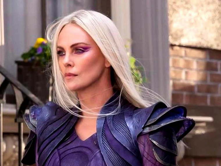 Charlize Theron sorprendió con su cameo como Clea.