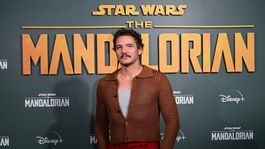 La reacción de una niña al conocer a Pedro Pascal se vuelve viral