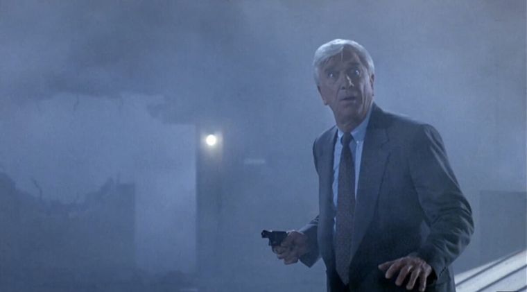 Hasta el teniente Drebin quedó sorprendido con la noticia