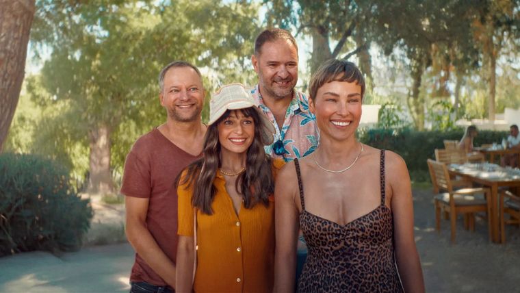 Planeta solteros: una aventura en Grecia, la comedia romántica para ver este fin de semana Planeta solteros: una aventura en Grecia, la comedia romántica para ver este fin de semana