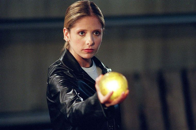 Sarah Michelle Gellar regresa para el esperado reboot de Buffy, la cazavampiros.