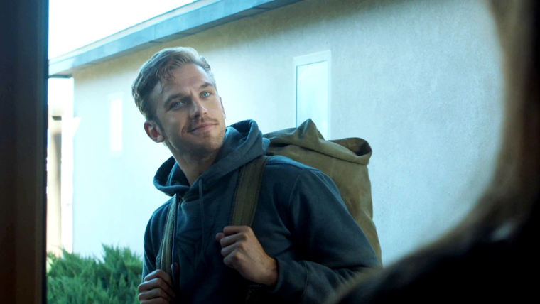 Dan Stevens en The Guest