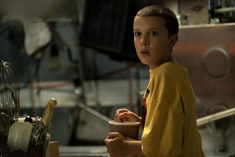 Eleven (Millie Bobby Brown) en la primera temporada de Stranger Things.