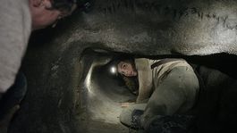 Así en la Tierra como en el infierno está disponible en Netflix desde el 1° de enero