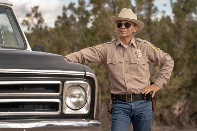 Dark Winds, una serie elogiada pero que pasa muy desapercibida Dark Winds, una serie elogiada pero que pasa muy desapercibida