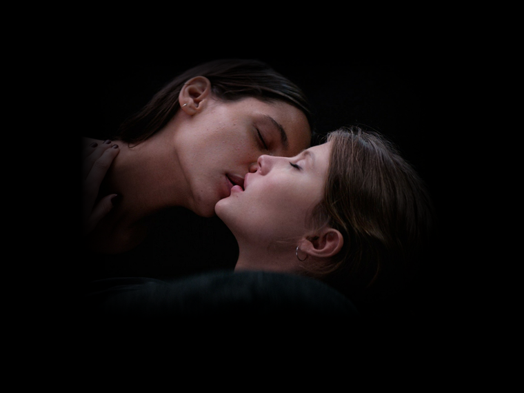 Thelma: película sobrenatural noruega dirigida por Joachim Trier.