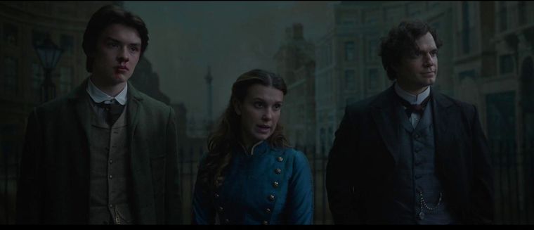 ¿Será que de Enola Holmes provenga el nuevo James Bond?