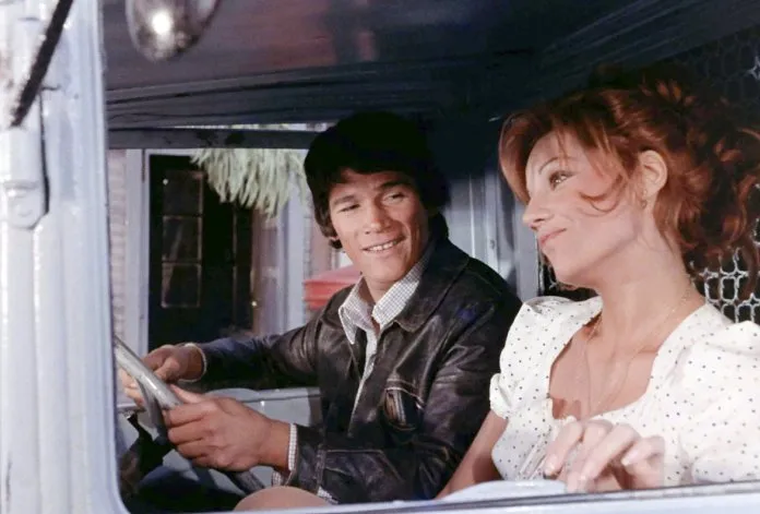 Susana Giménez y Carlos Monzón en la película La Mary. Susana Giménez y Carlos Monzón en la película La Mary.