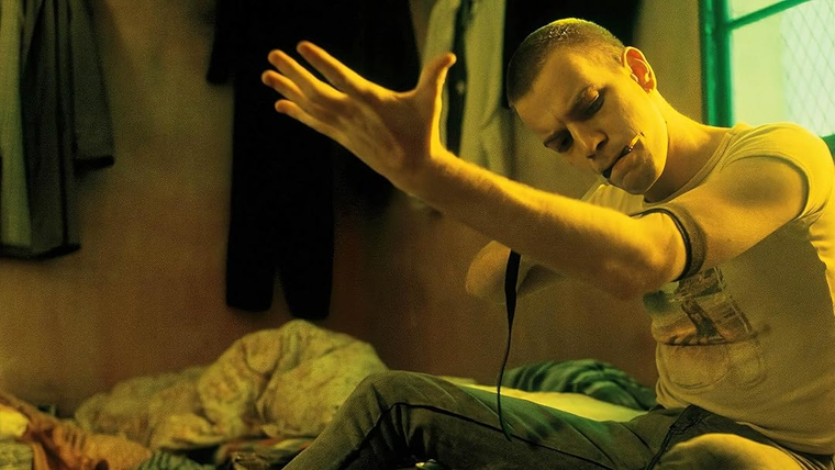 En 2004, fue votada como la mejor película escocesa de todos los tiempos en una encuesta pública general. En 2004, fue votada como la mejor película escocesa de todos los tiempos en una encuesta pública general.