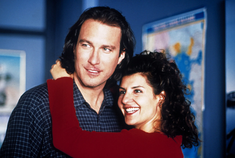 Nia Vardalos y John Corbett protagonizan esta comedia romántica que redefinió el género con una historia moderna que dejo en claro que se puede hacer una comedia romántica sin respetar a rajatabla los clichés. Nia Vardalos y John Corbett protagonizan esta comedia romántica que redefinió el género con una historia moderna que dejo en claro que se puede hacer una comedia romántica sin respetar a rajatabla los clichés.