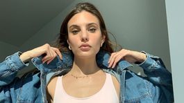 macarena achaga deja netflix para sumarse a la nueva serie de prime video