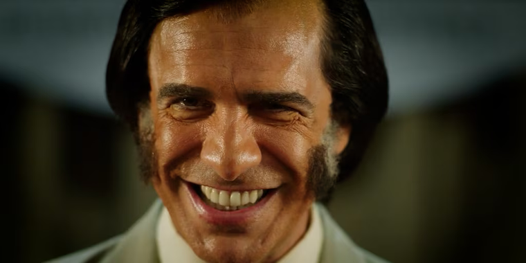 Leonardo Sbaraglia interpreta a Carlos Menem en la serie