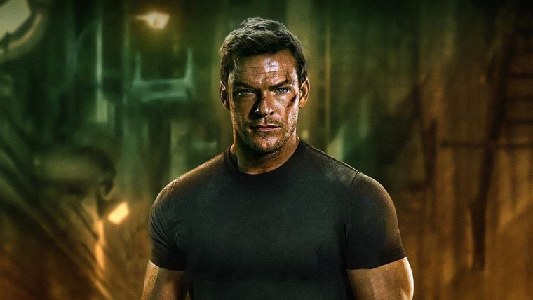 Alan Ritchson es quien protagoniza la serie Reacher.