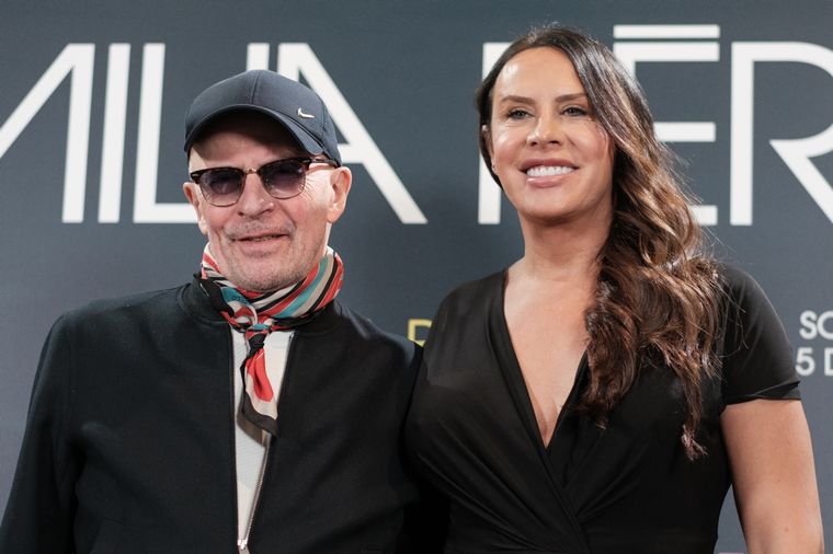 Jacques Audiard junto a Karla Sofía Gascón