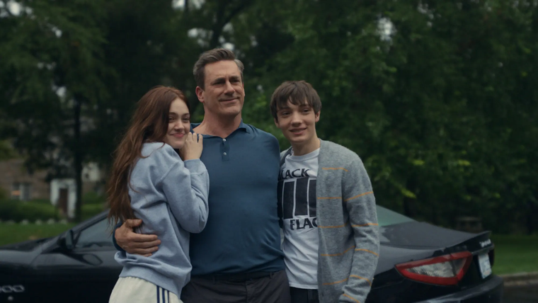 Con una segunda temporada confirmada, fue llamada Con una segunda temporada confirmada, fue llamada