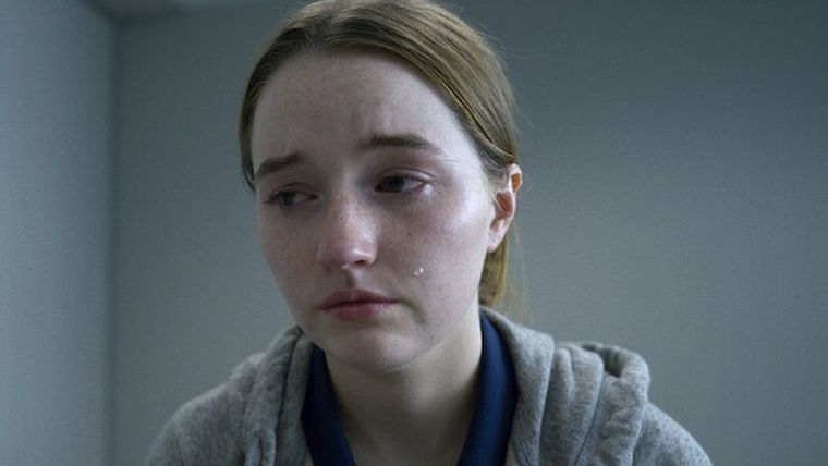 Kaitlyn Dever brinda una gran actuación en este demoledor drama. Kaitlyn Dever brinda una gran actuación en este demoledor drama. 