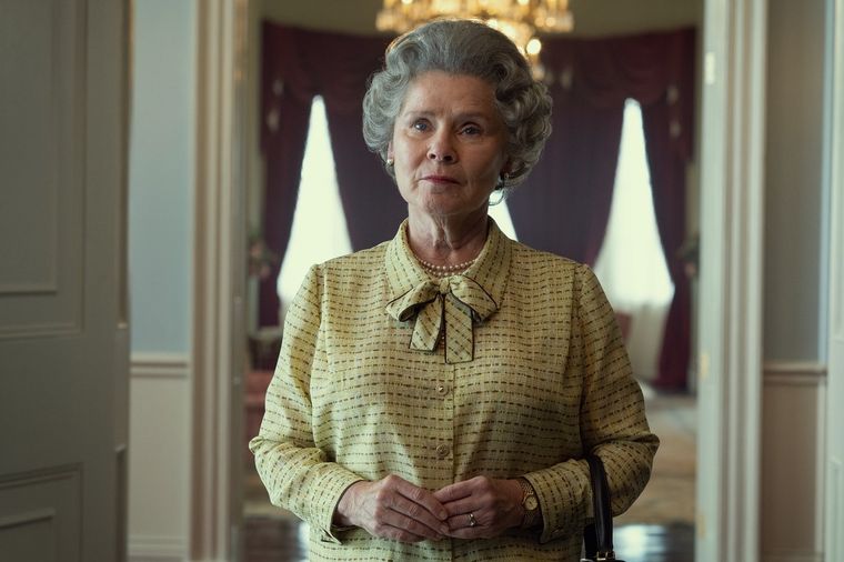 Imelda Staunton es la nueva reina en la quinta temporada de The Crown
