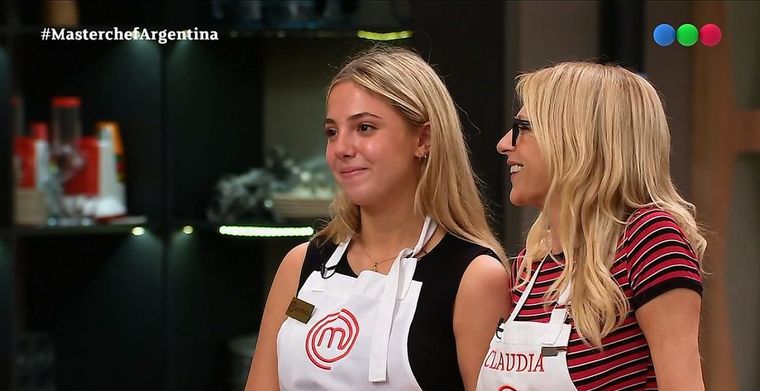 Ninguno de los participantes pudo ocultar la emoción de cocinar con sus seres queridos.