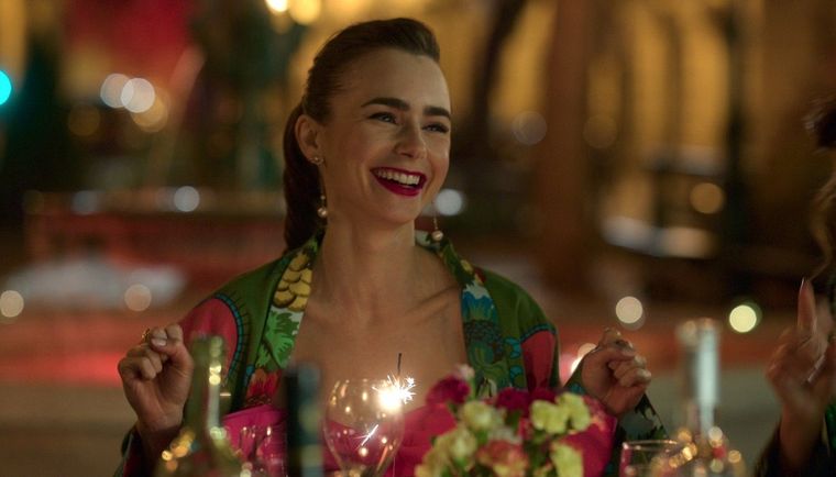 Emily está más que contenta con la noticia que dio Netflix.