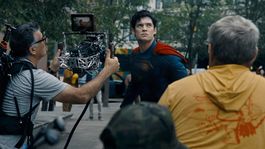 superman golpea fuerte en su primer fin de semana y james gunn agradece a los fans