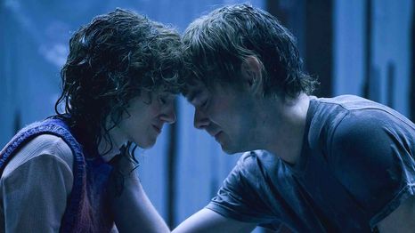 Stranger Things: el momento de Nancy y Jonathan va más allá y los hermanos Duffer lo explican