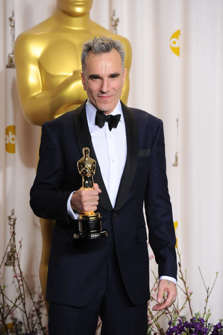 Brian Cox sostuvo que Daniel Day-Lewis fue quien introdujo a Jeremy Strong al Brian Cox sostuvo que Daniel Day-Lewis fue quien introdujo a Jeremy Strong al