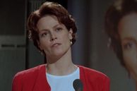 Sigourney Weaver protagoniza este aclamado thriller de los años 90