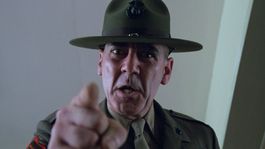 El drill sergeant te ordena ver el filme