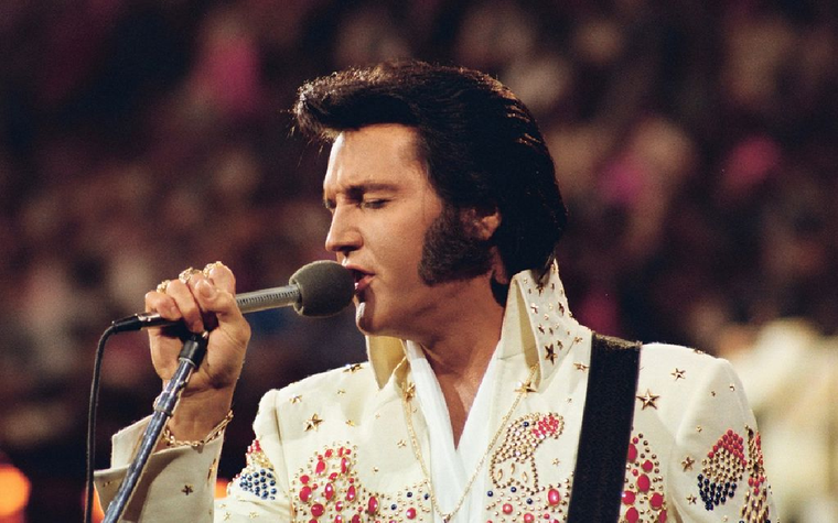 Elvis Presley falleció el 16 de agosto de 1977 en Tennessee.