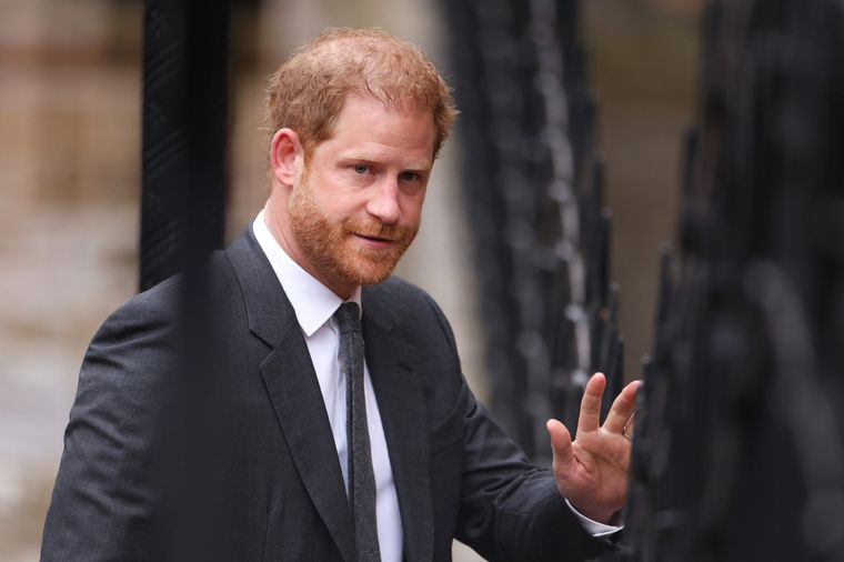 El príncipe Harry arremete contra la familia real en su presentación frente a la Corte Suprema