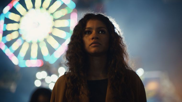 Zendaya interpreta a Rue, una joven con problemas de adicción a las drogas