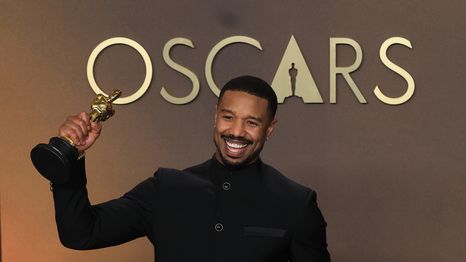 Michael B. Jordan es el ganador de premio a Mejor Actor por Sinners.