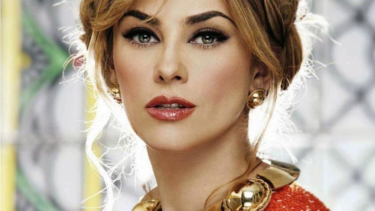 Aracely Arámbula