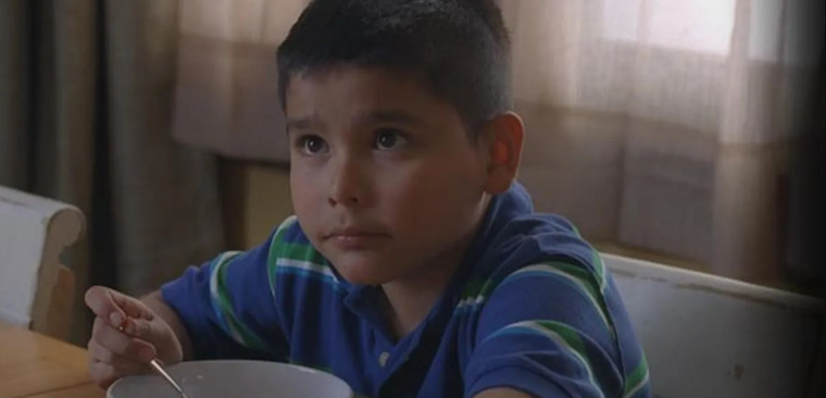 Ian Posada interpretó a Brock en Breaking Bad cuando tenía 6 años