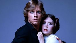 Mark Hamill y Carrie Fisher como Luke y Leia